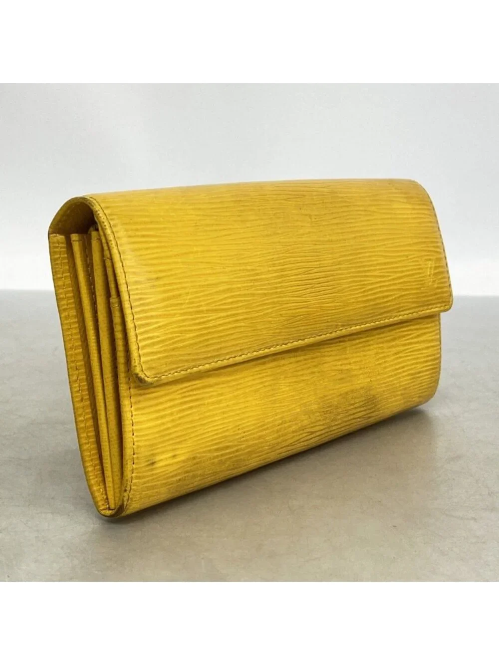 Louis Vuitton Wallet Epi Portefeuille Sarah Citron